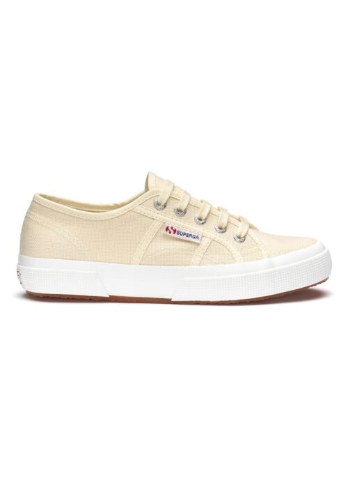 2750 Cotu Classic